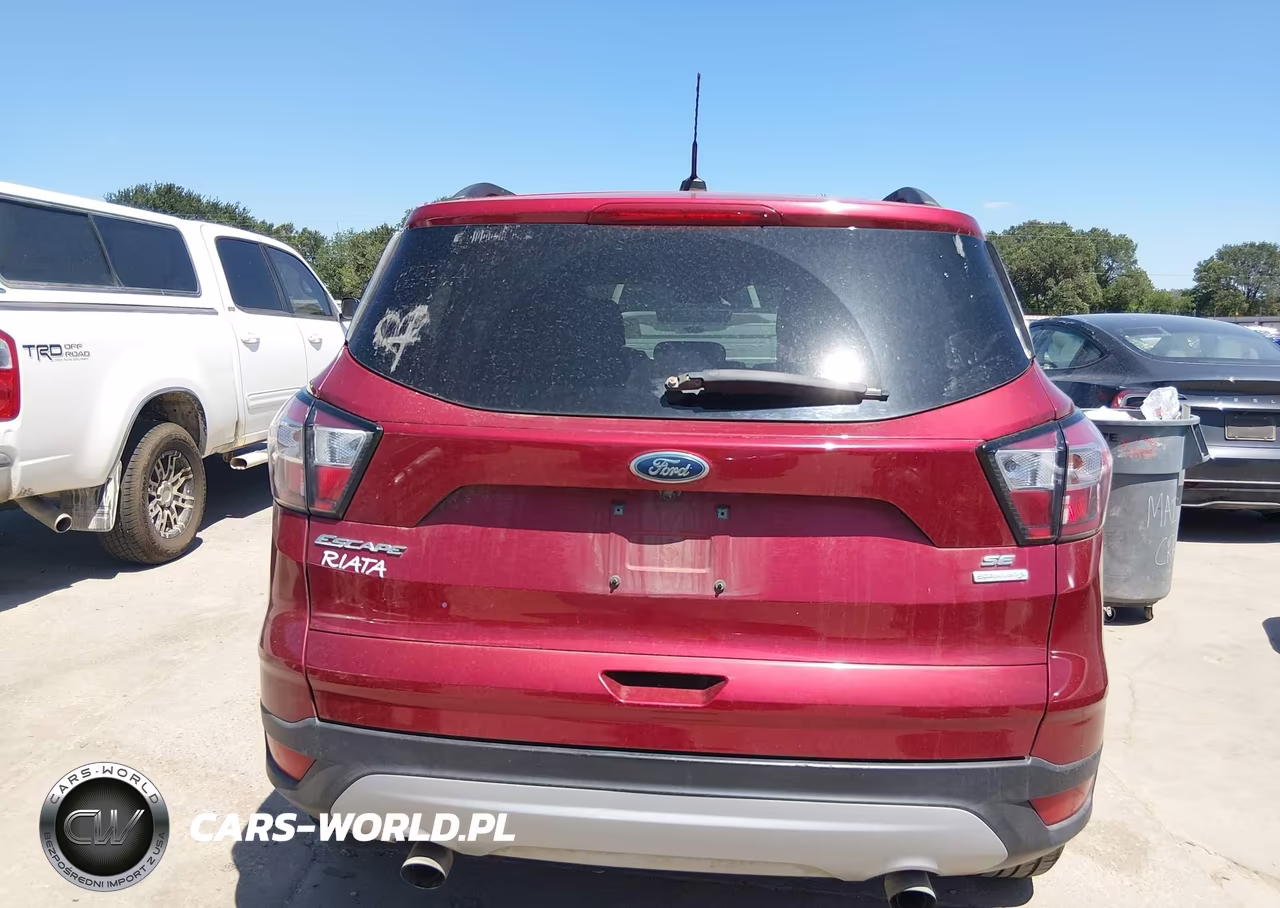 2018 Ford Escape Se VIN:1FMCU0GD9JUC86348 - 16