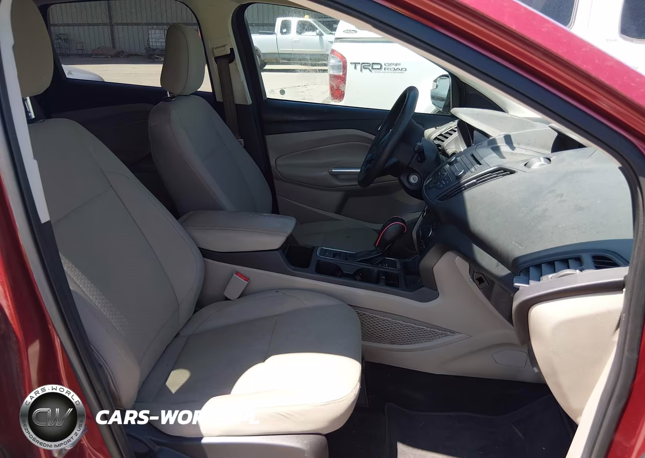 2018 Ford Escape Se VIN:1FMCU0GD9JUC86348 - 5