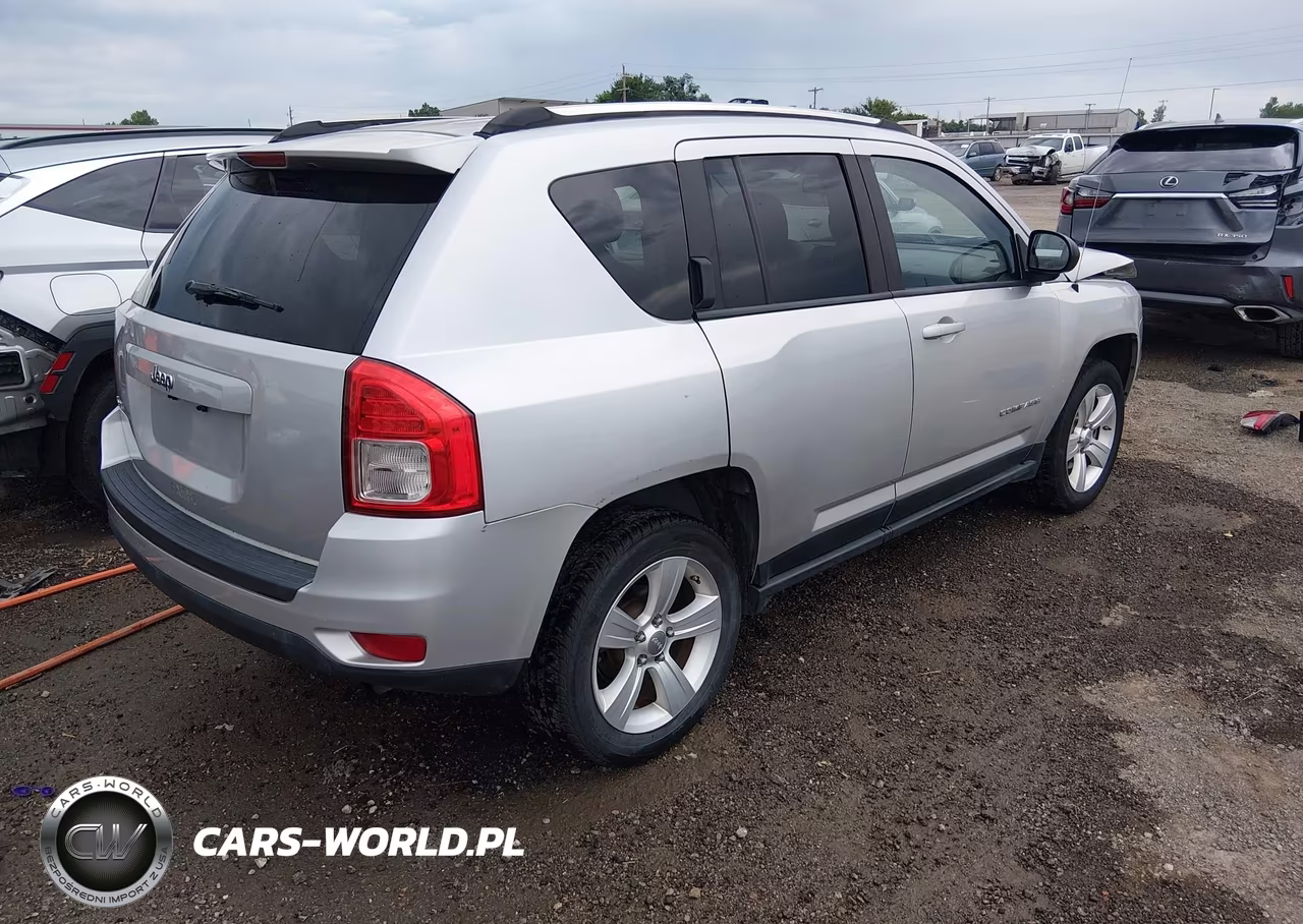 2012 Jeep Compass Sport VIN:1C4NJDBB5CD583123 - 4