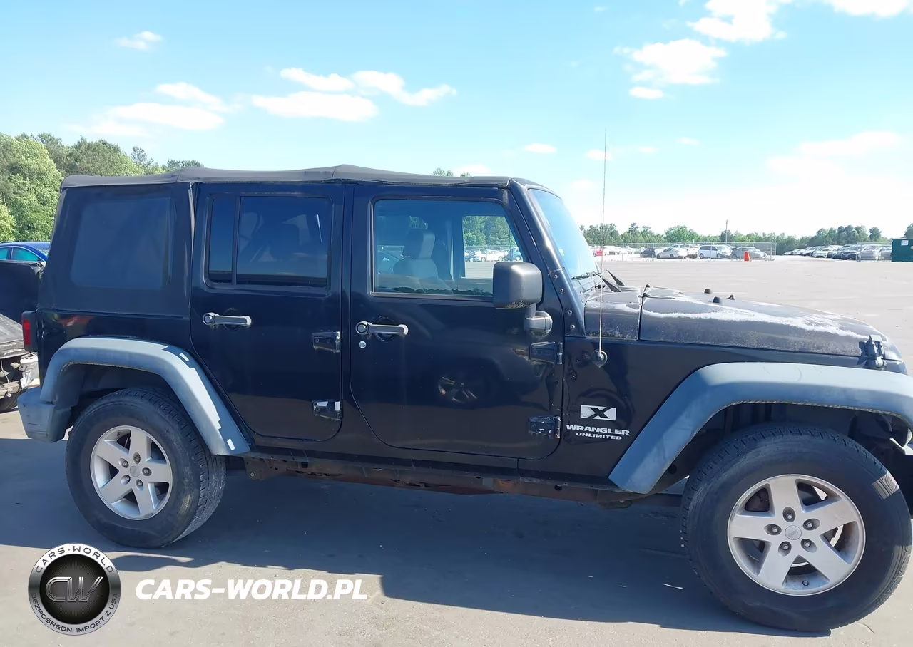 2008 Jeep Wrangler VIN:1J4GA39138L548748 - 13