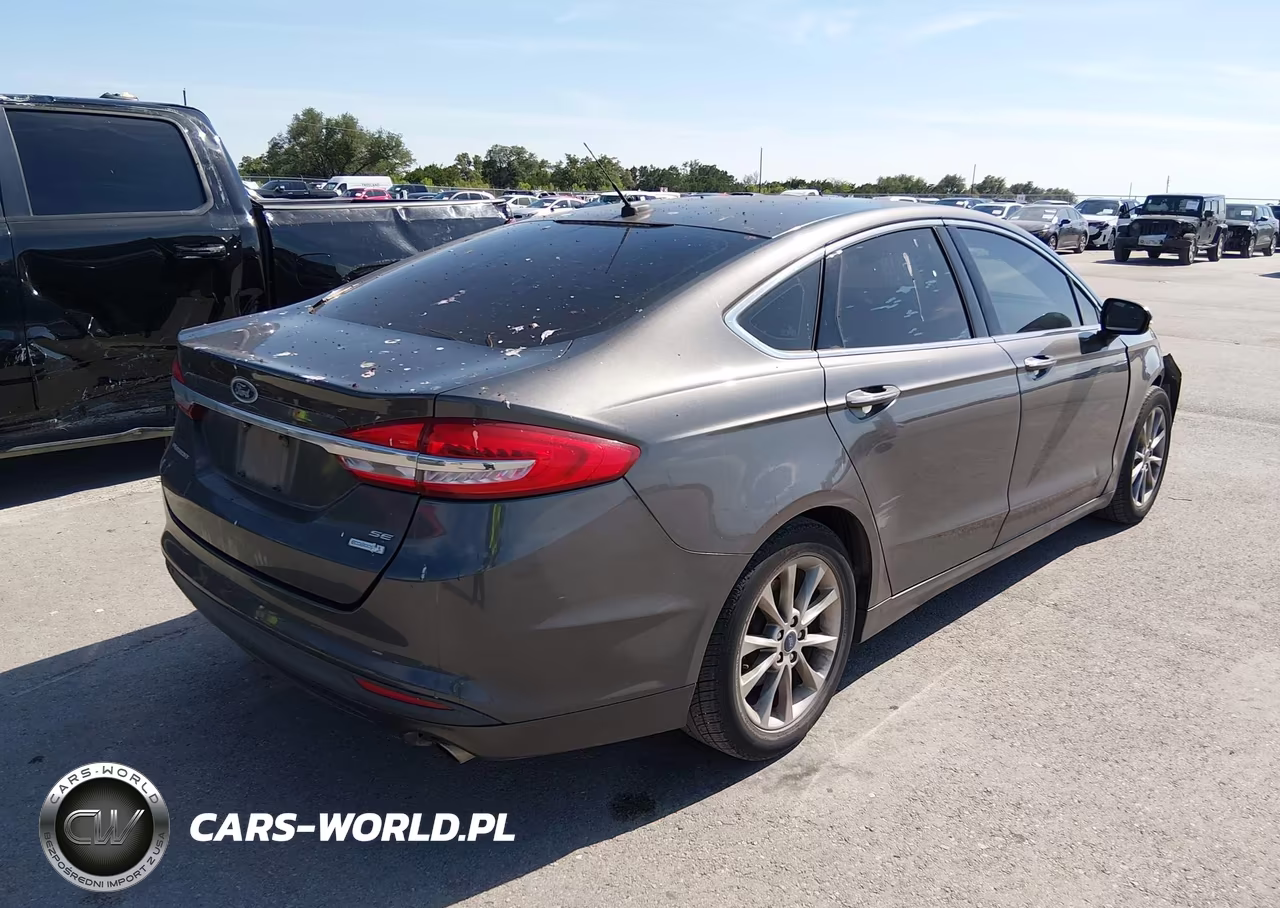 2017 Ford Fusion Se VIN:3FA6P0HD6HR131934 - 4