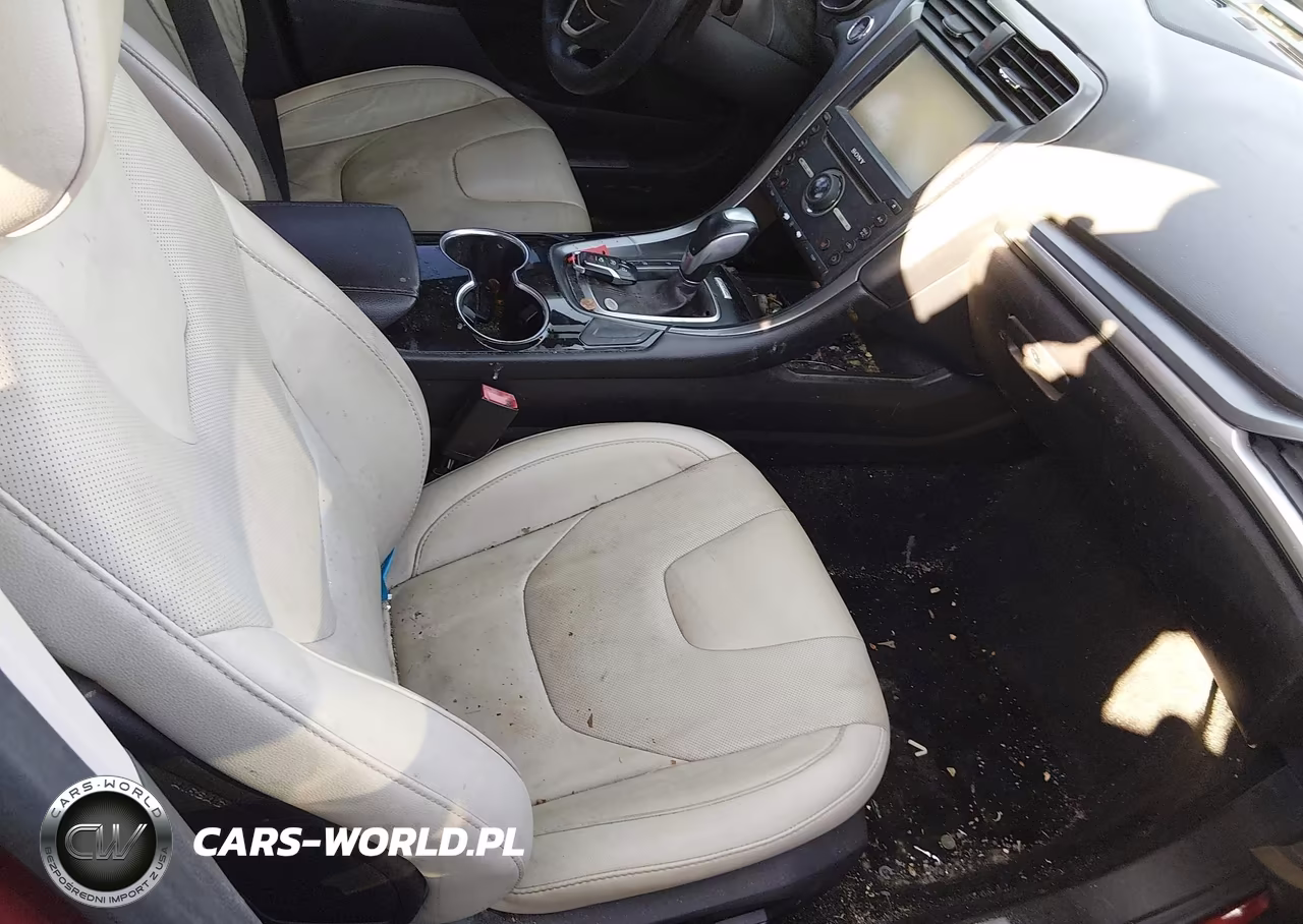 2016 Ford Fusion Titanium VIN:3FA6P0K96GR366322 - 5