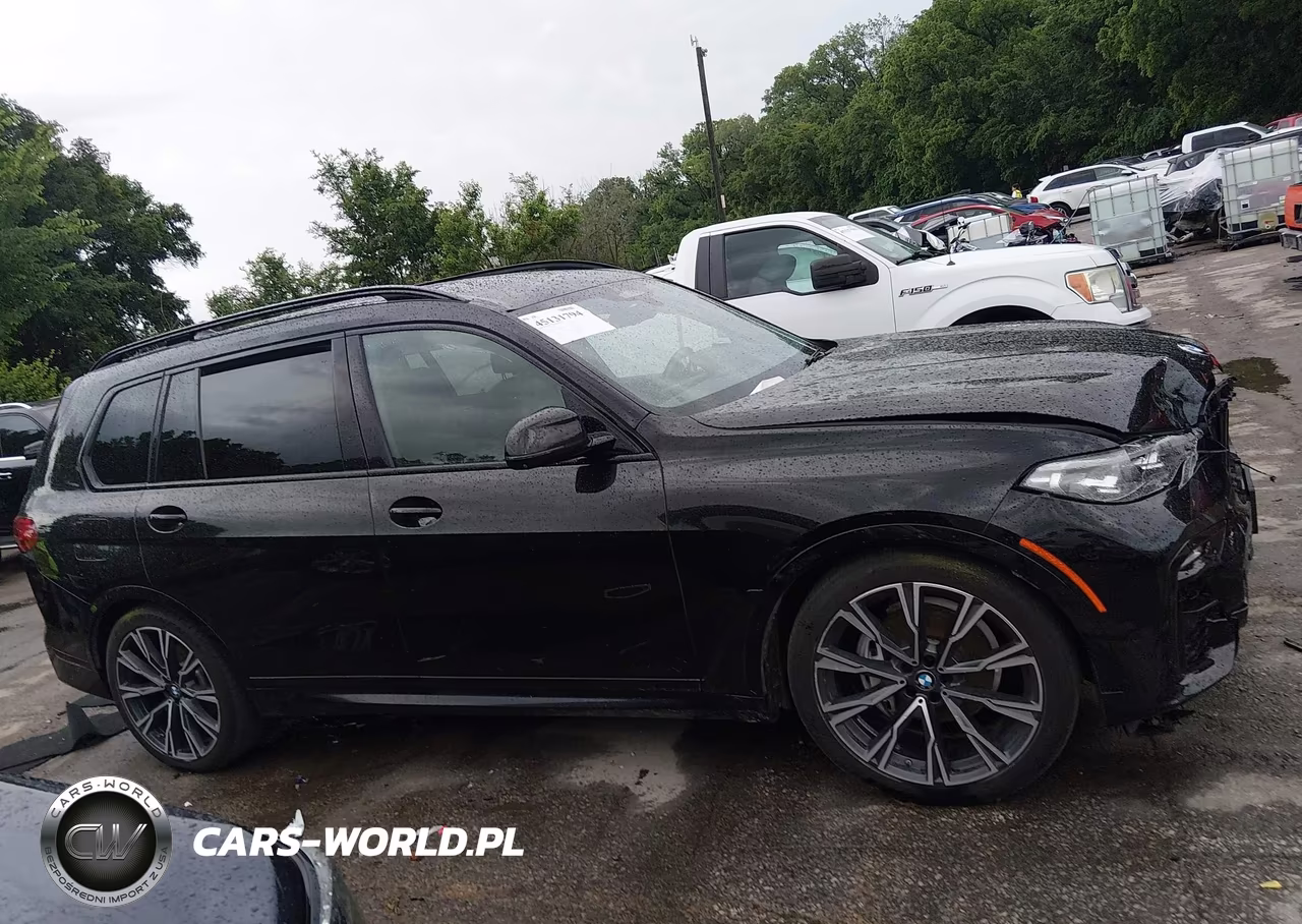2020 BMW X7 xDrive40I VIN:5UXCW2C05L9B61318 - 14