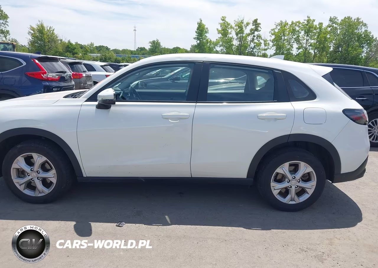 2025 Honda Hr-V Awd Lx VIN:3CZRZ2H35SM718306 - 14