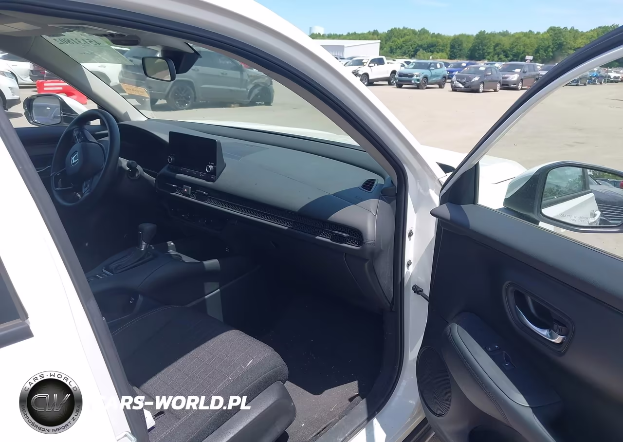 2025 Honda Hr-V Awd Lx VIN:3CZRZ2H35SM718306 - 5