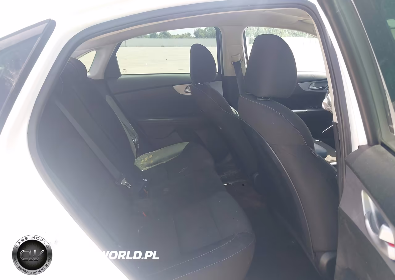 2023 Kia Forte Lxs VIN:3KPF24AD3PE544653 - 8
