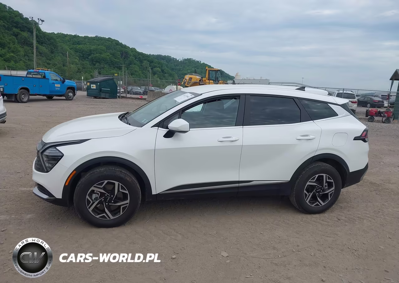 2025 Kia Sportage Lx VIN:KNDPUCDF8S7368035 - 14