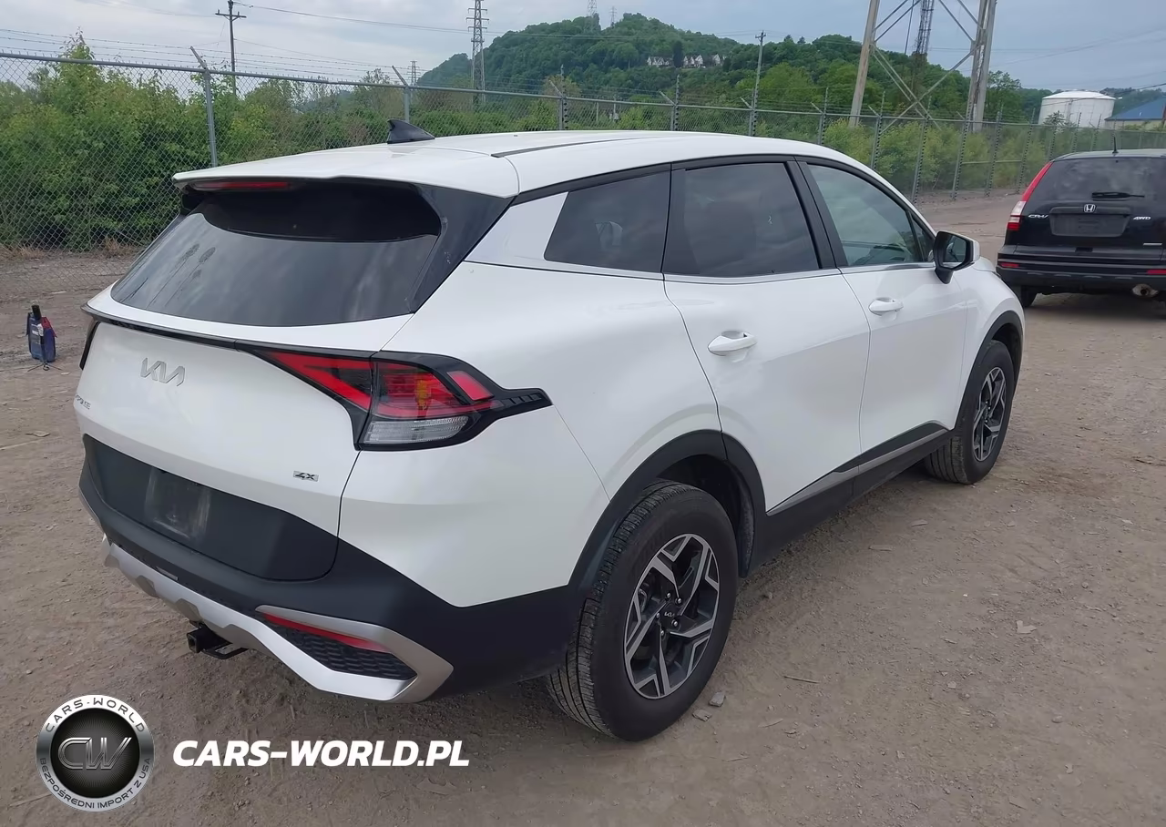 2025 Kia Sportage Lx VIN:KNDPUCDF8S7368035 - 4