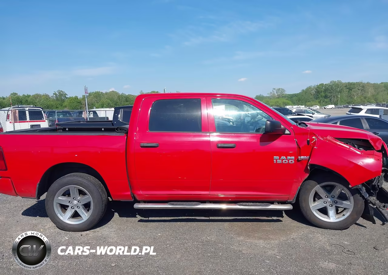 2016 Ram 1500 Express VIN:3C6RR7KT1GG353244 - 13