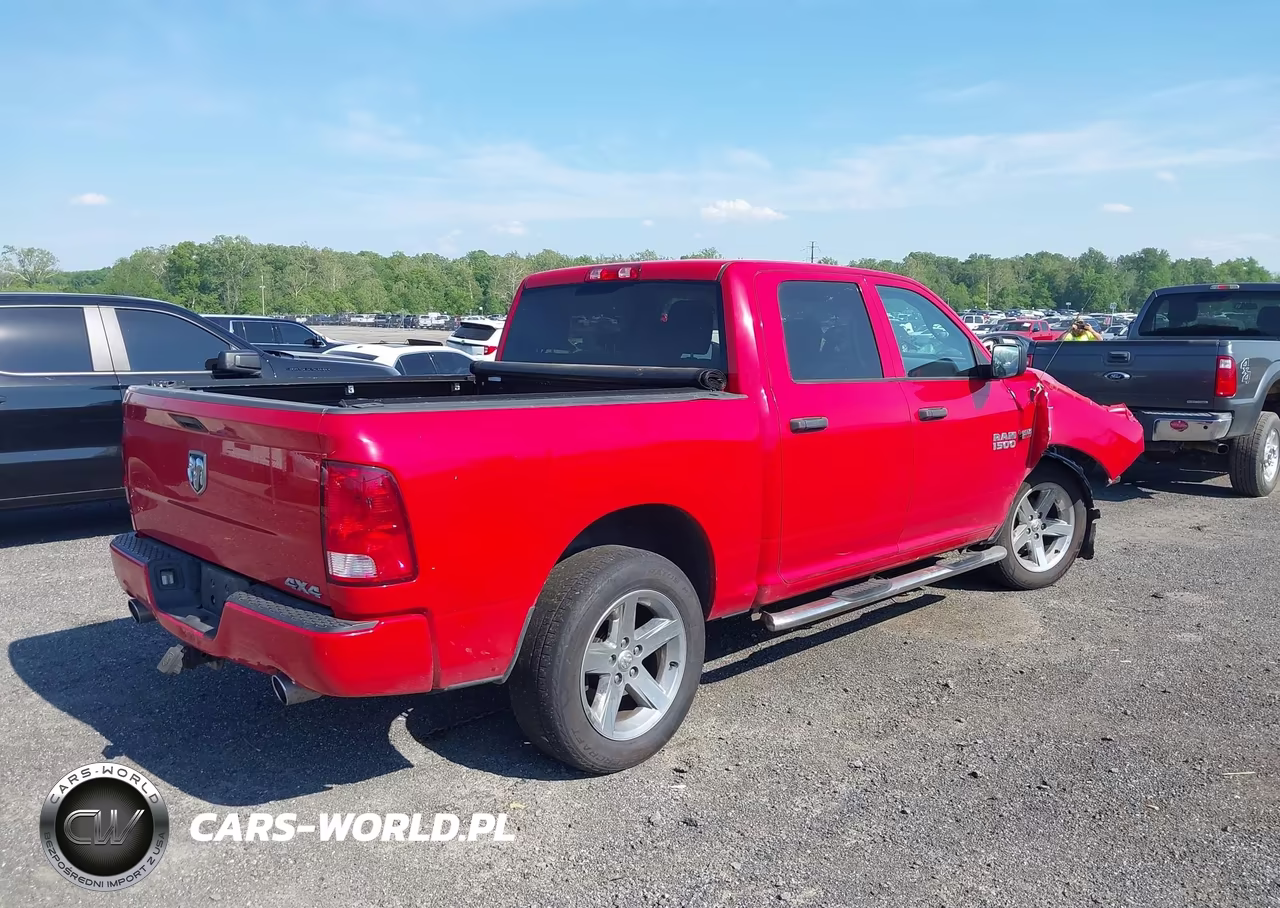 2016 Ram 1500 Express VIN:3C6RR7KT1GG353244 - 4