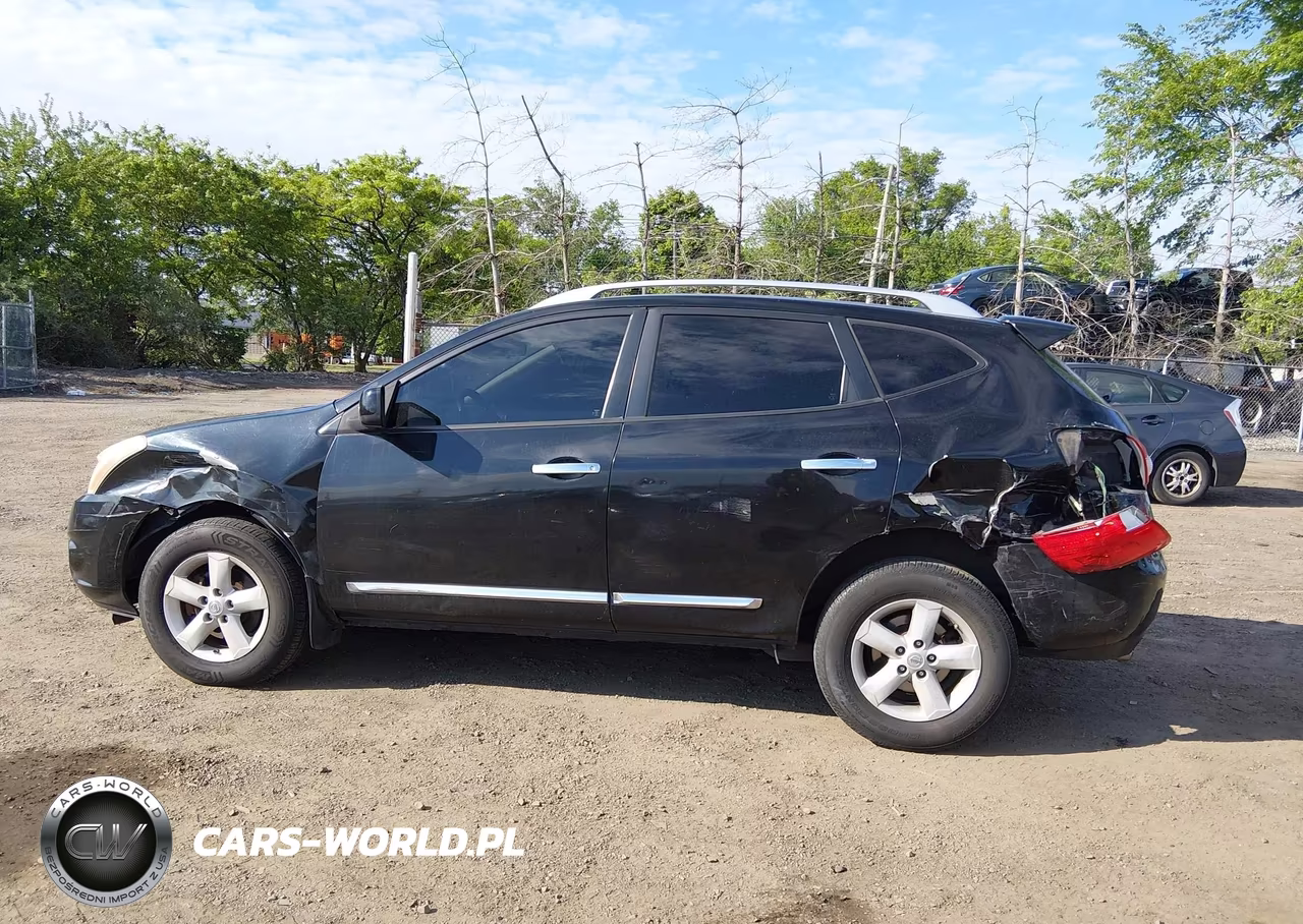 2013 Nissan Rogue S VIN:JN8AS5MV8DW611841 - 14