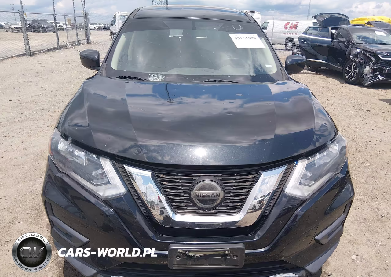 2018 Nissan Rogue S VIN:KNMAT2MT8JP601421 - 12