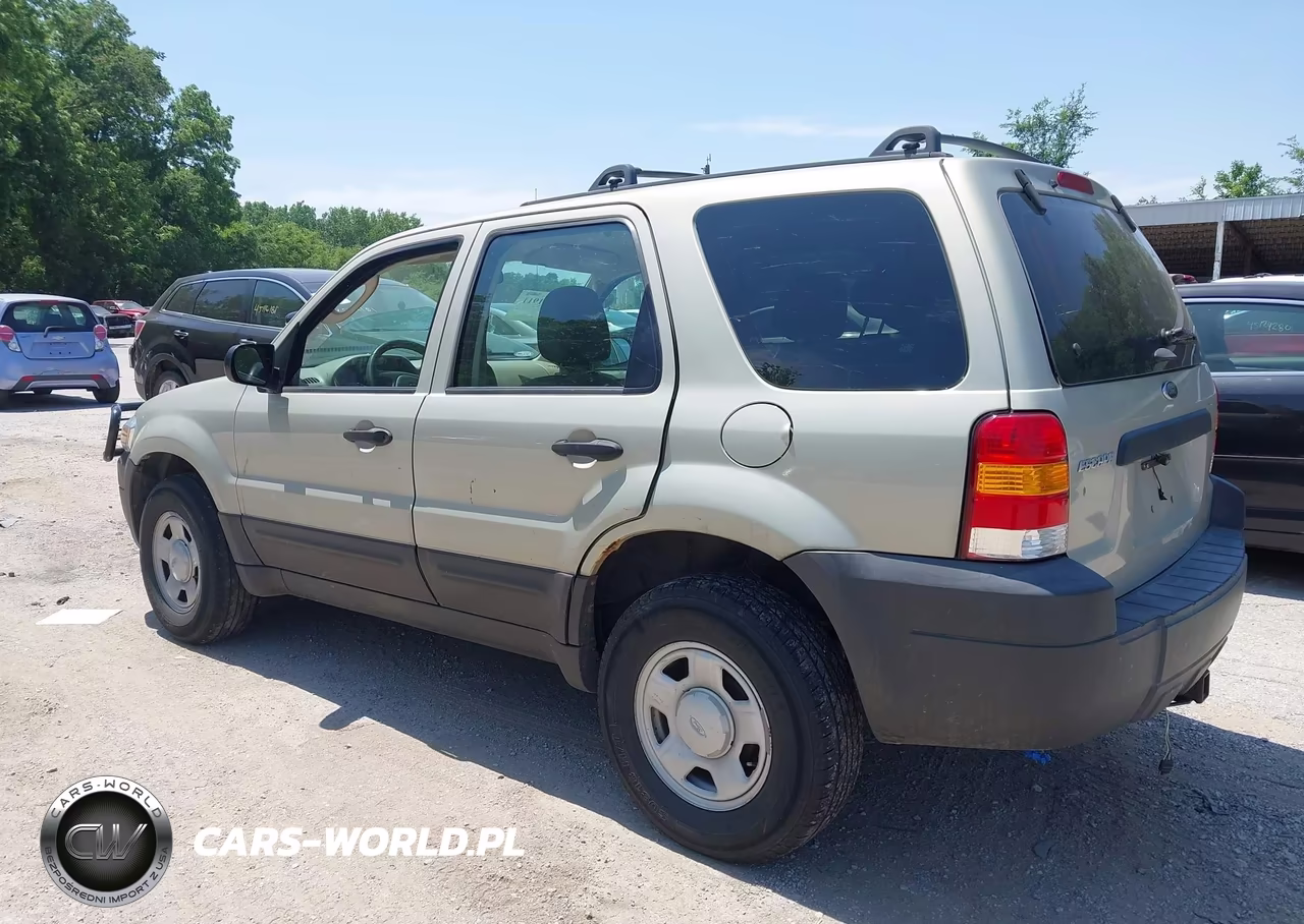 2005 Ford Escape Xls VIN:1FMYU92Z25KA75555 - 3