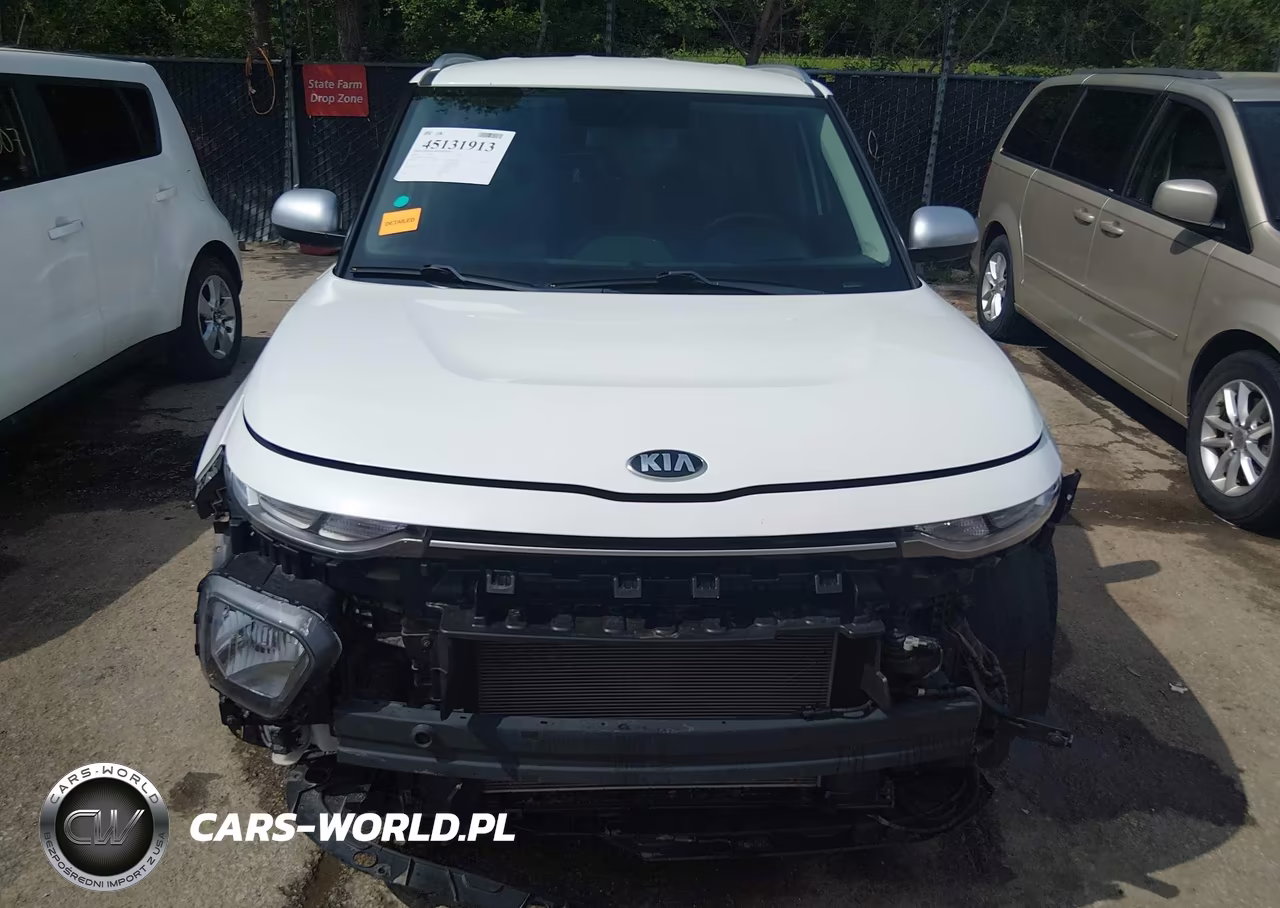 2020 Kia Soul X-Line VIN:KNDJ23AU8L7064140 - 13