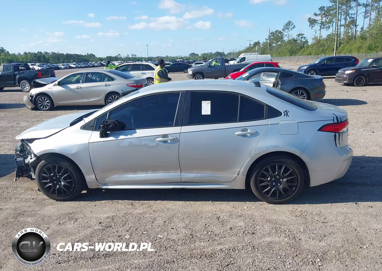 2021 Toyota Corolla Le VIN:5YFEPMAE8MP165146 - 14