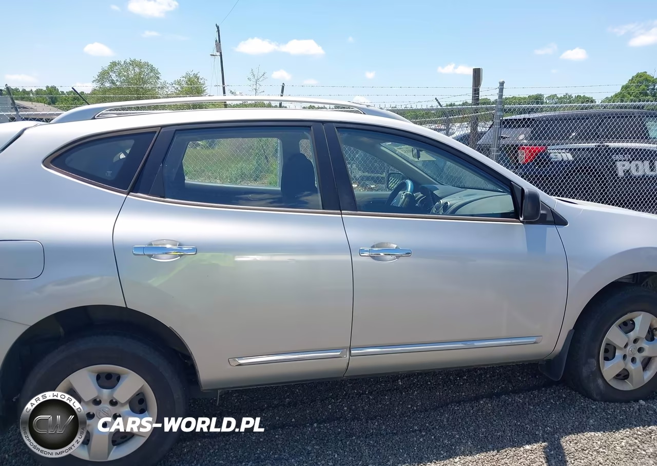2014 Nissan Rogue Select S VIN:JN8AS5MT9EW606230 - 14