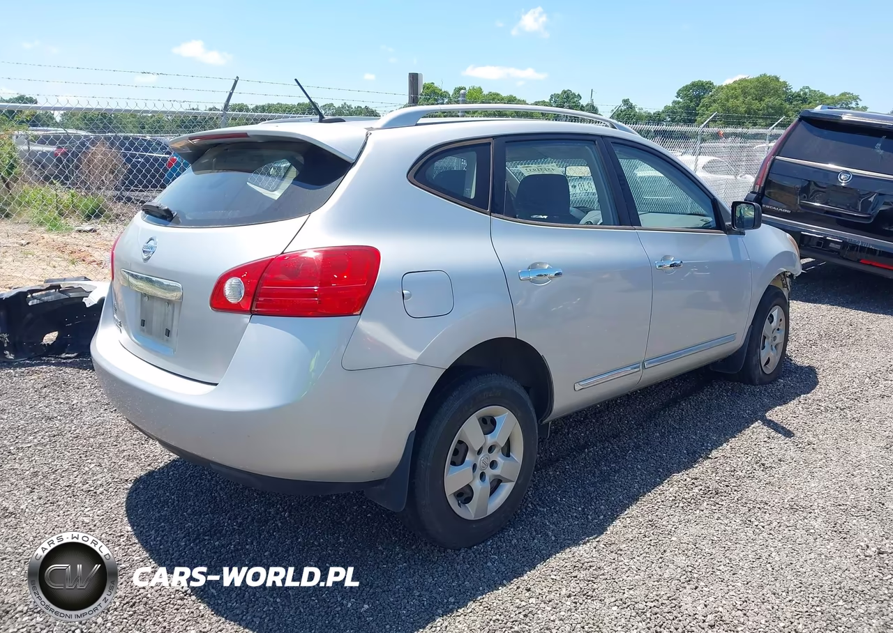 2014 Nissan Rogue Select S VIN:JN8AS5MT9EW606230 - 4
