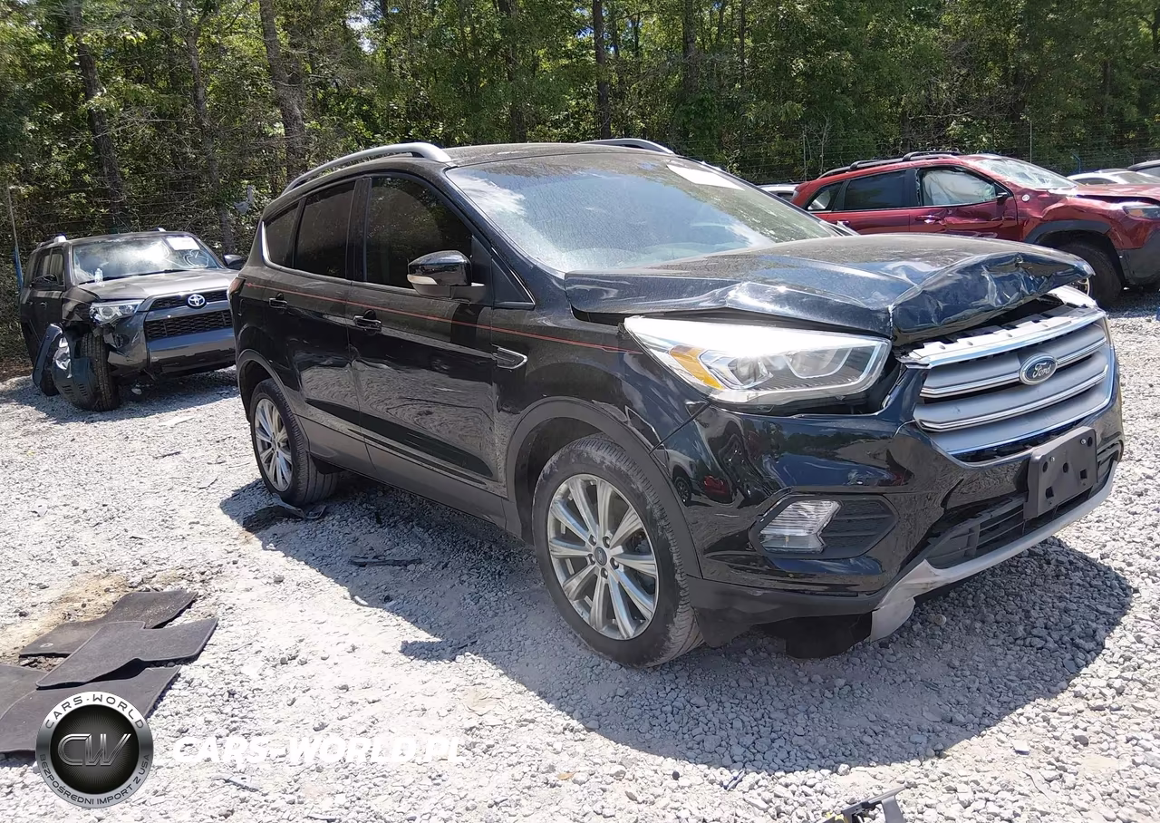 2017 Ford Escape Titanium – zdjęcie 1 z 17