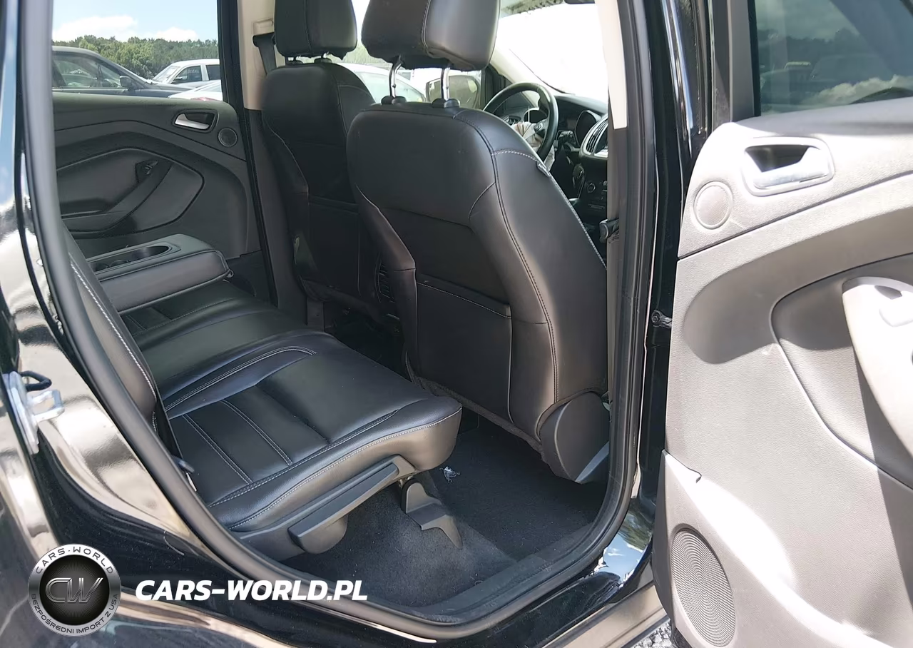 2017 Ford Escape Titanium VIN:1FMCU9J94HUC13455 - 8