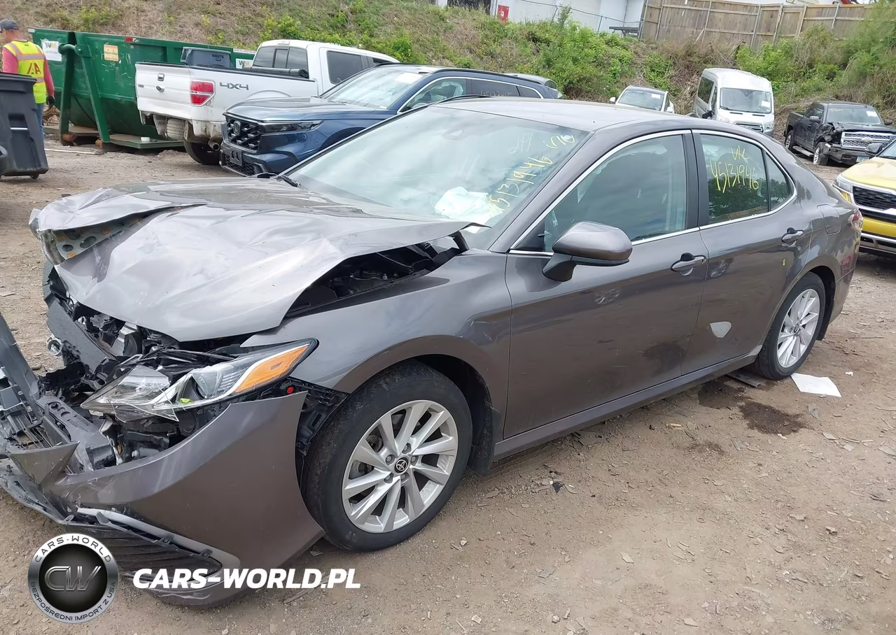 2024 Toyota Camry Le VIN:4T1C11AK0RU903606 - 2