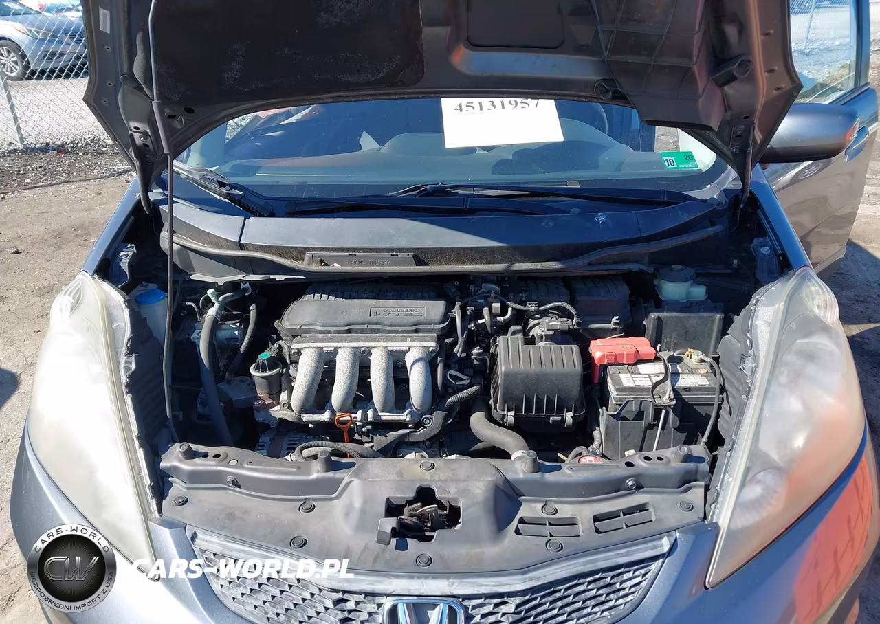 2013 Honda Fit VIN:JHMGE8H37DC051916 - 10