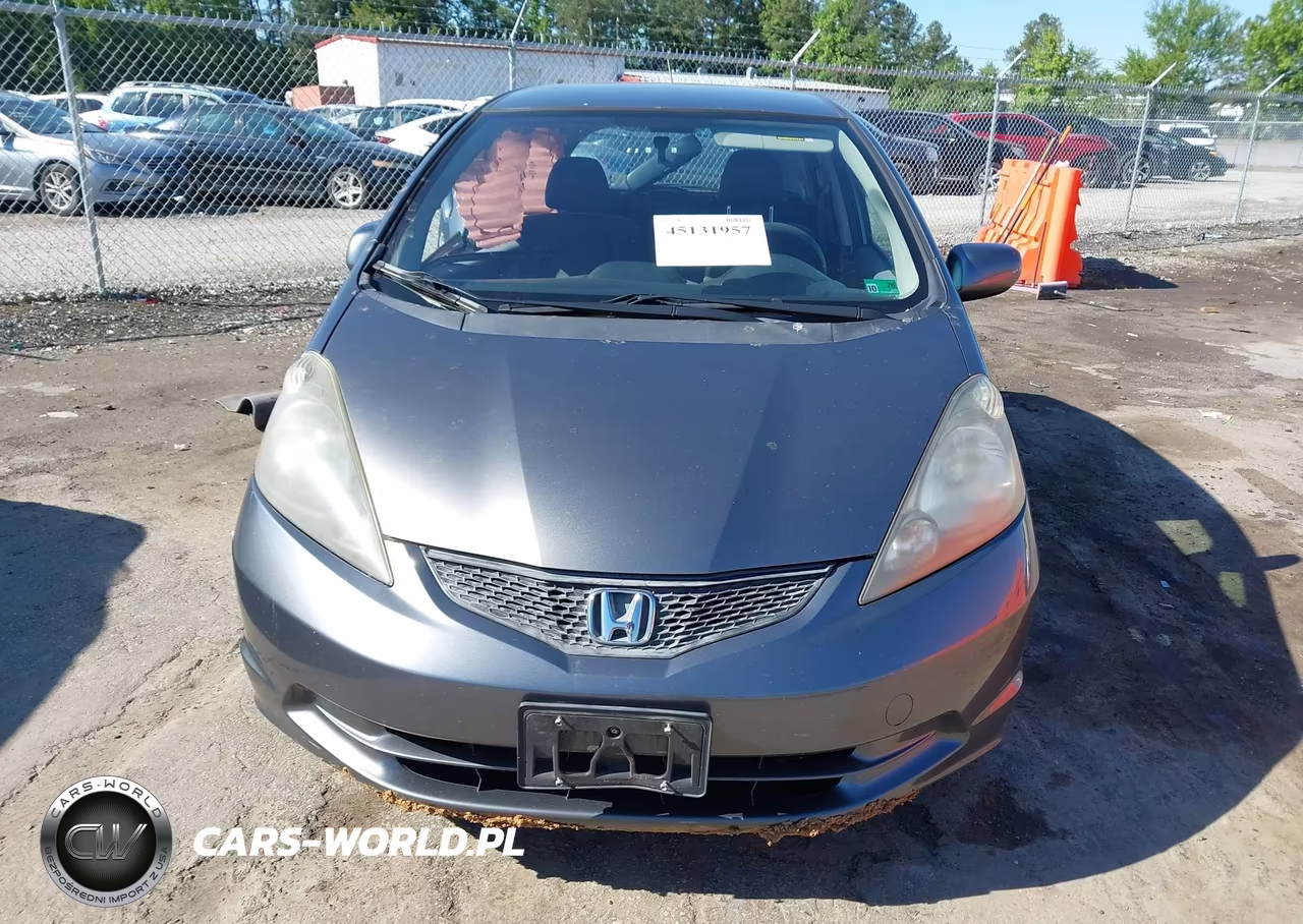 2013 Honda Fit VIN:JHMGE8H37DC051916 - 12