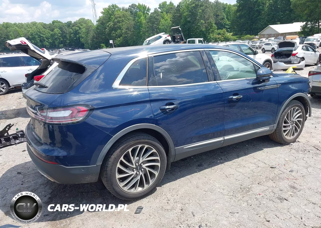 2019 Lincoln Nautilus Reserve VIN:2LMPJ8L95KBL10411 - 4