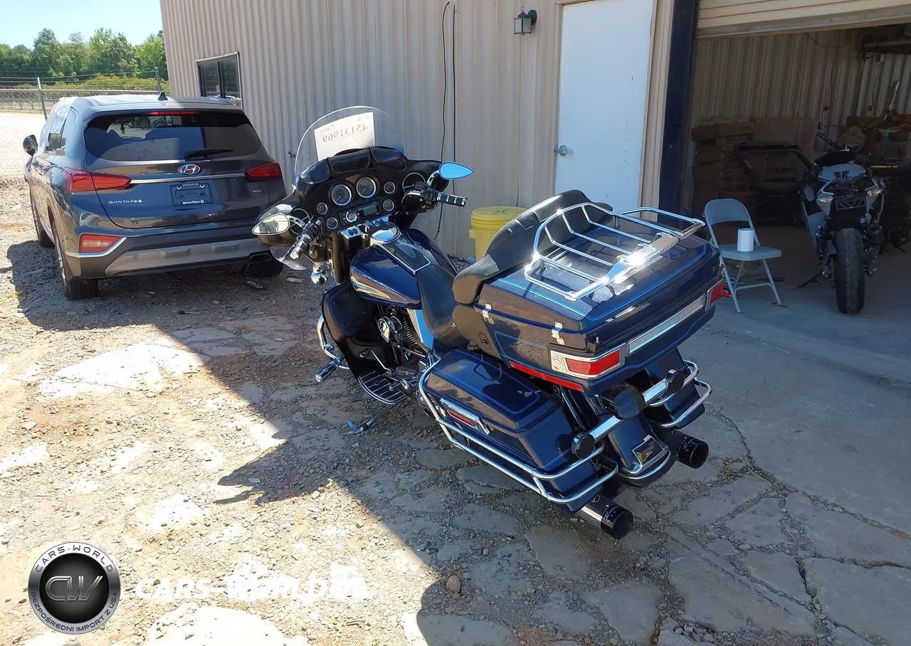2004 Harley-Davidson Flhtcui Shrine VIN:1HD1FLW1X4Y616864 - 3