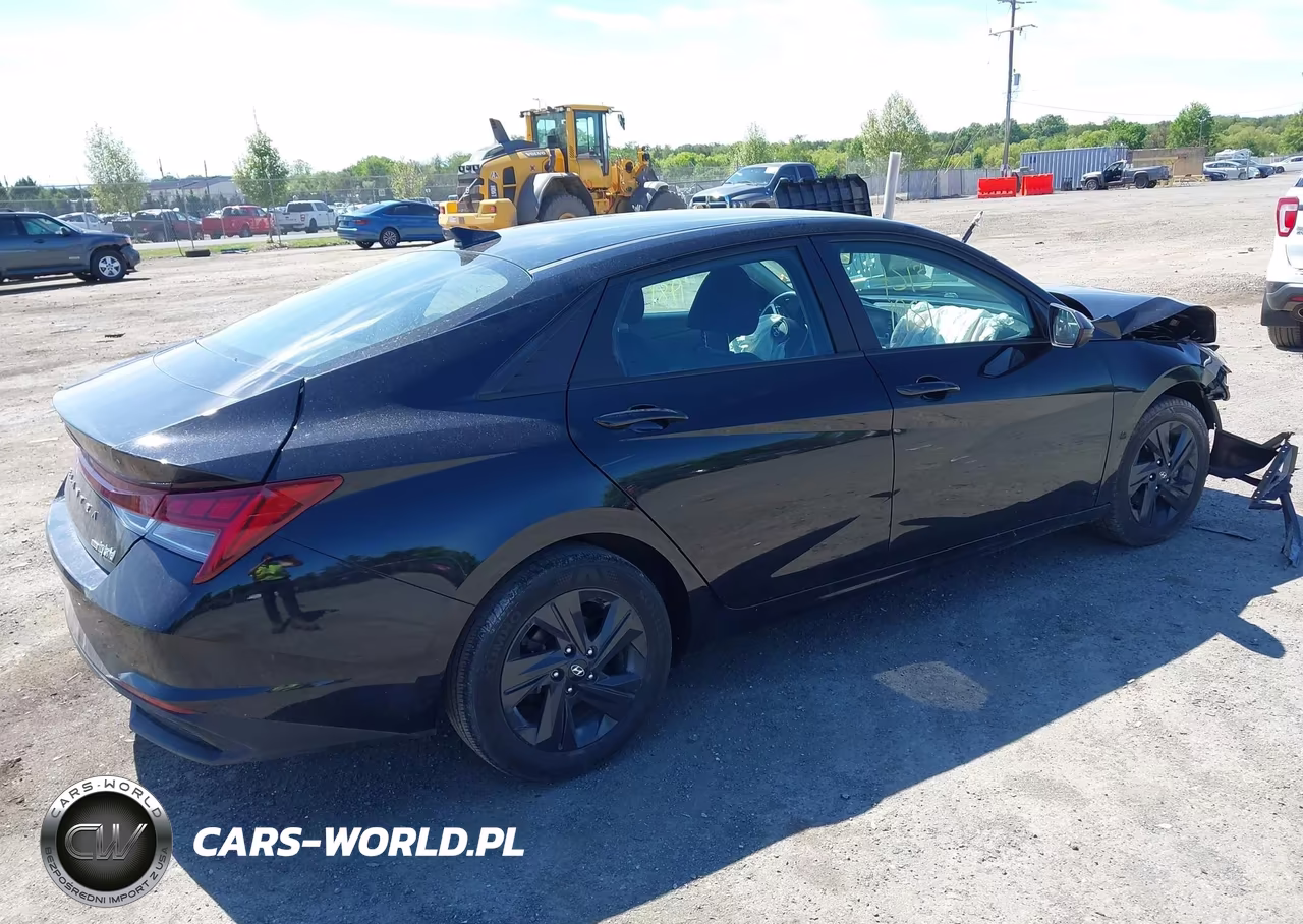 2023 Hyundai Elantra Hybrid Blue VIN:KMHLM4AJXPU058440 - 4