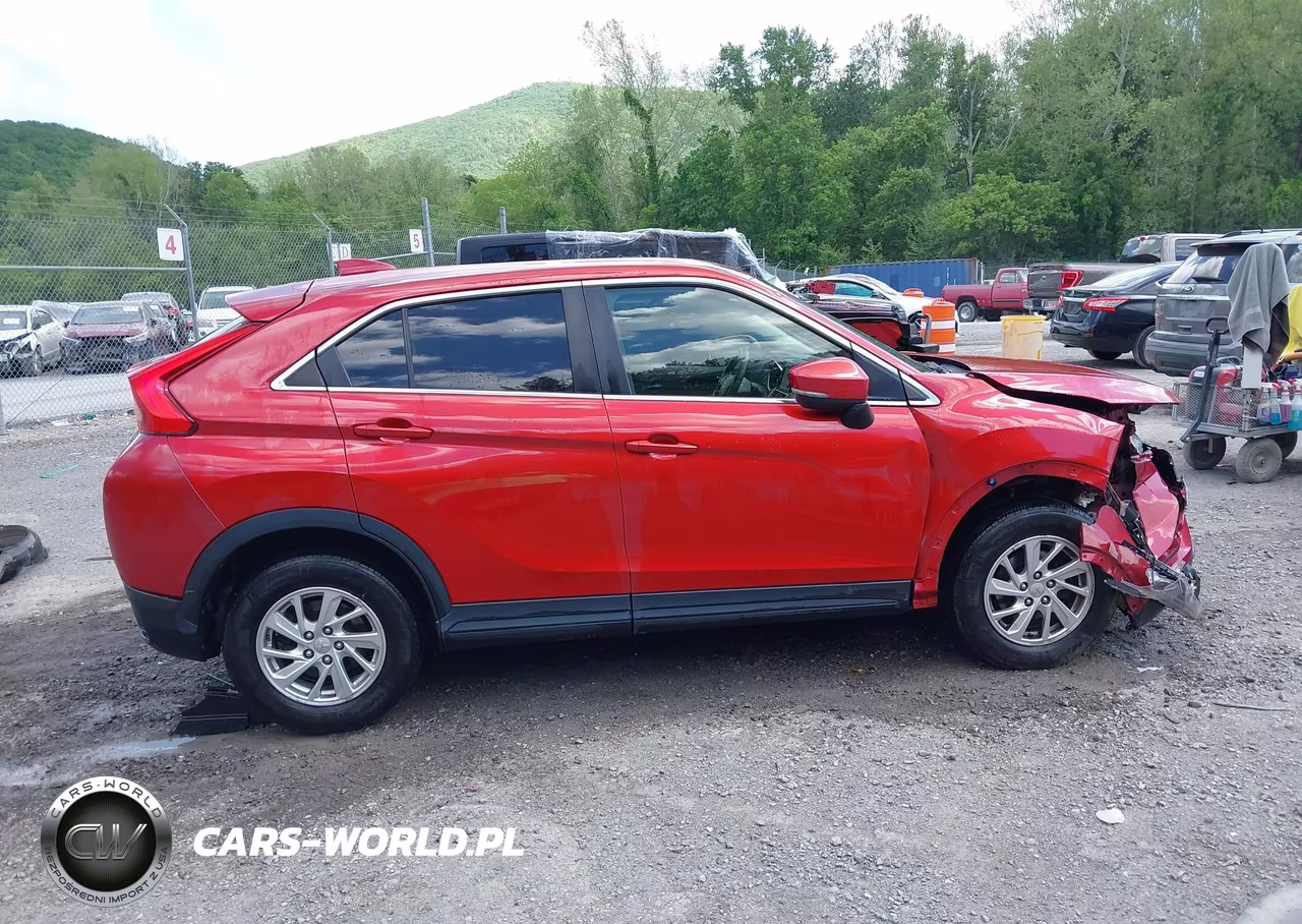 2018 Mitsubishi Eclipse Cross Es VIN:JA4AT3AA8JZ056781 - 13