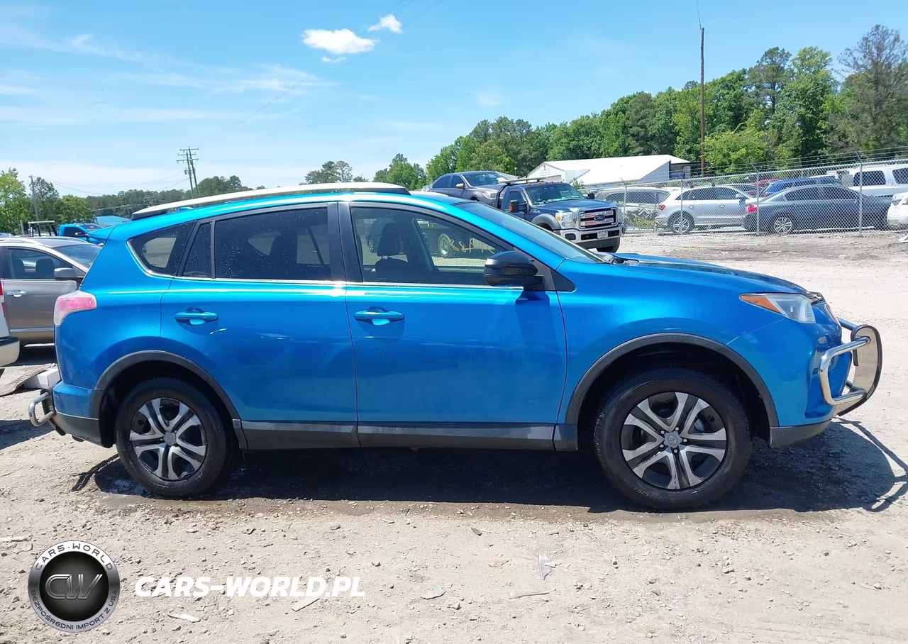 2016 Toyota Rav4 Le VIN:JTMZFREV9GJ074133 - 13