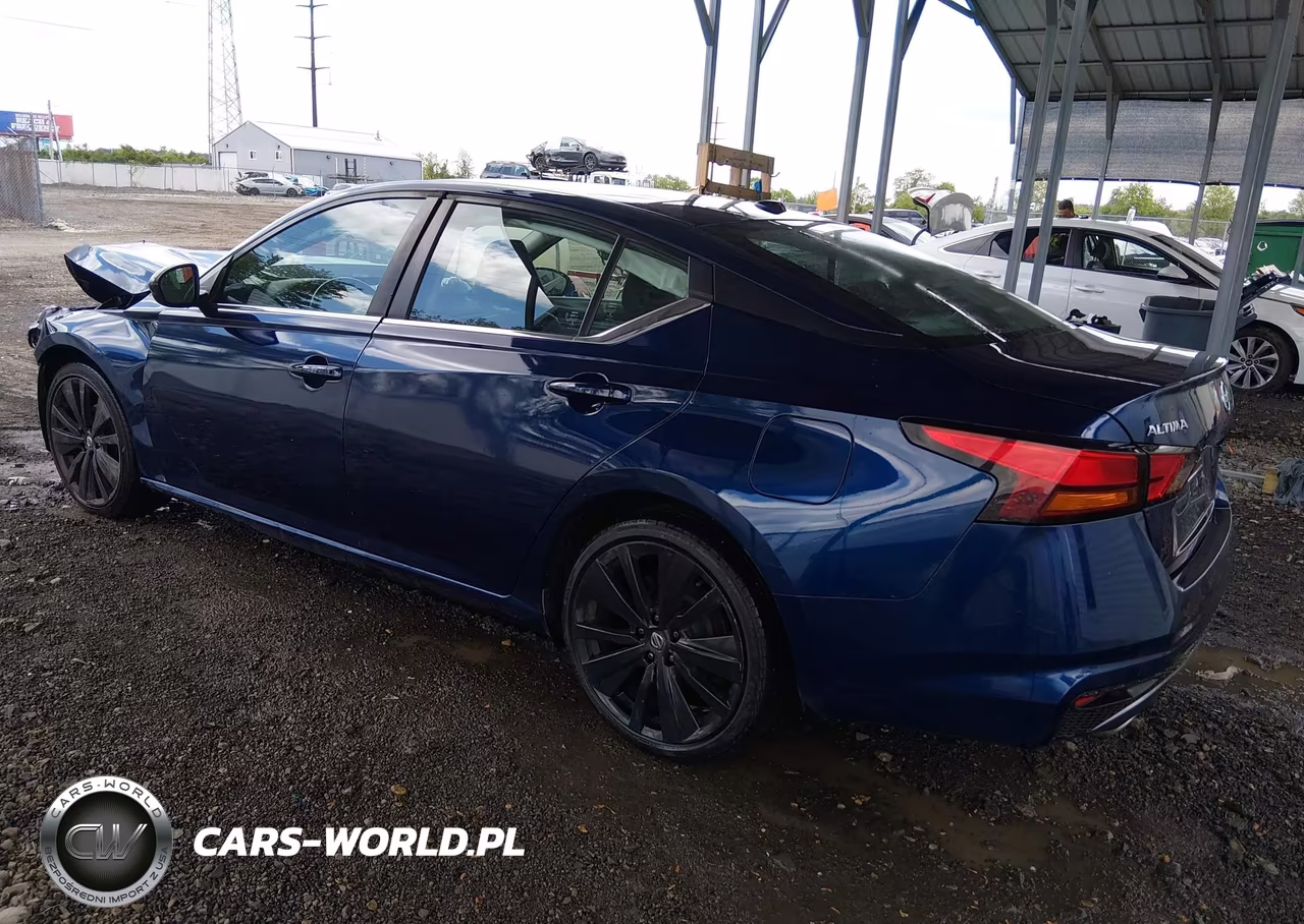 NISSAN ALTIMA VIN:1N4BL4CV4KC117733 - 3