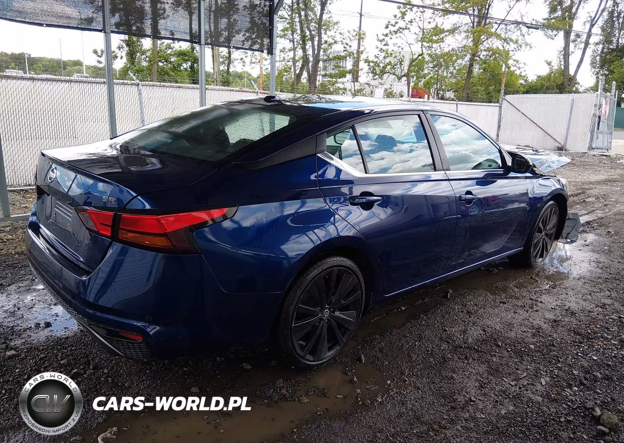 NISSAN ALTIMA VIN:1N4BL4CV4KC117733 - 4
