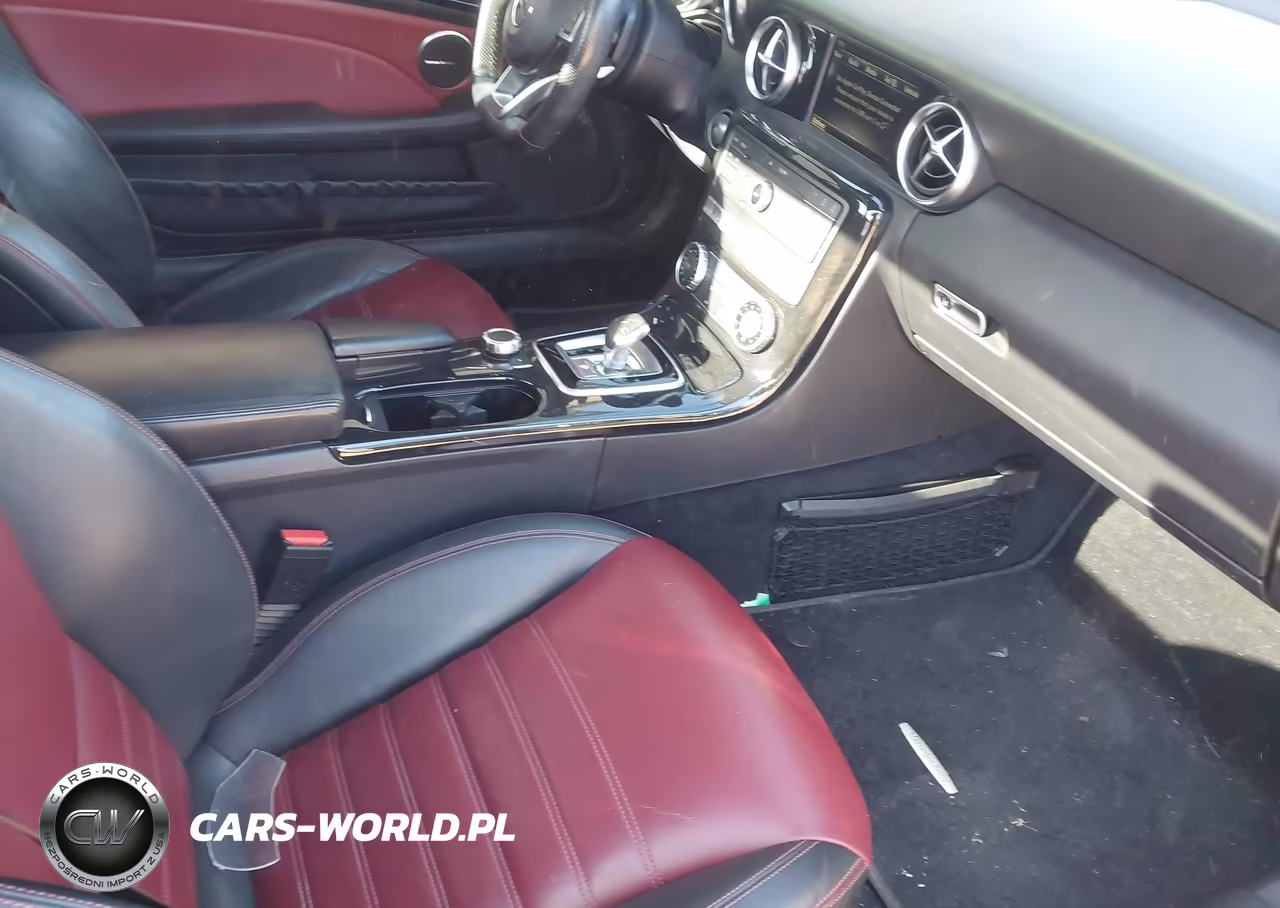 2018 Mercedes-Benz Slc 300 VIN:WDDPK3JA7JF153075 - 5