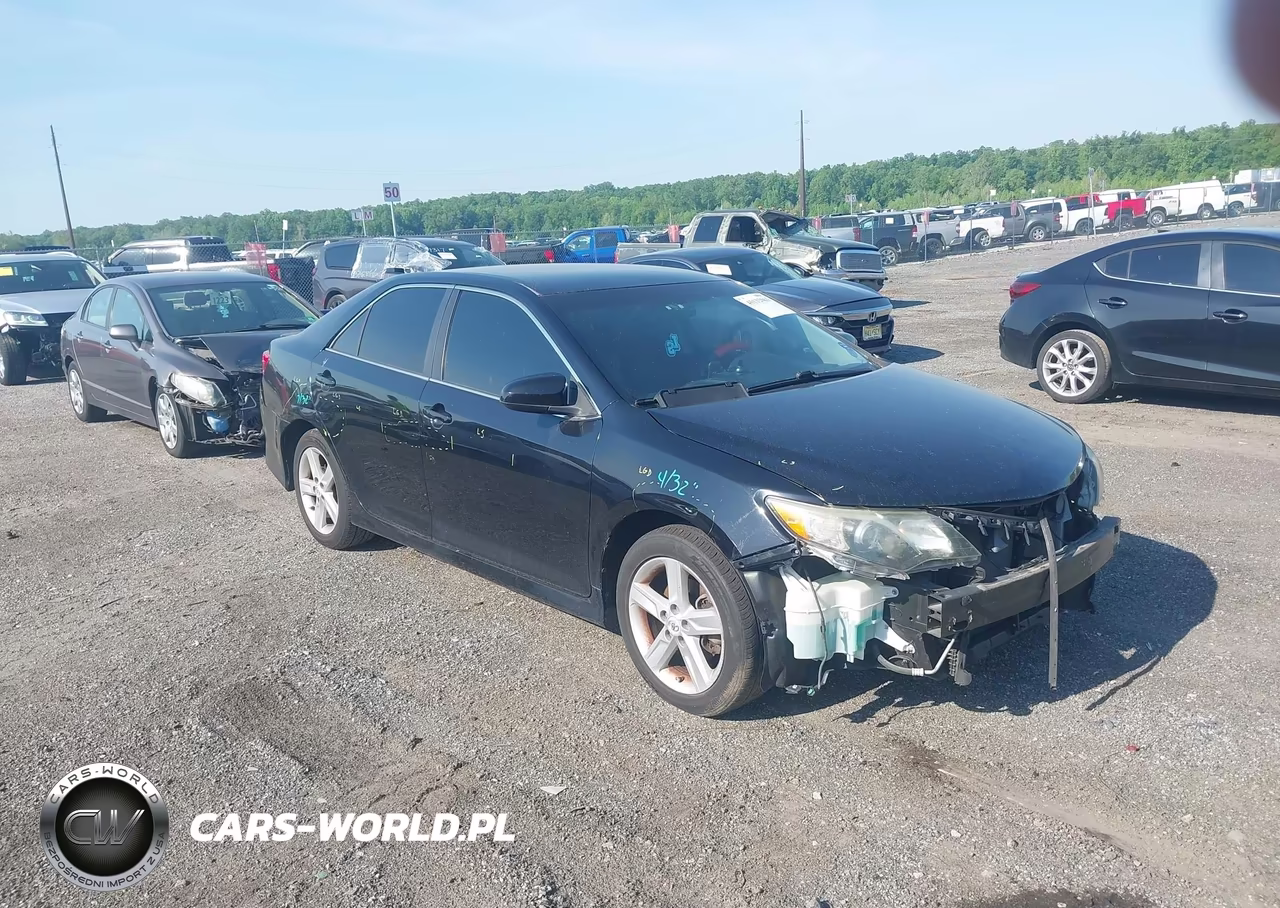 2012 Toyota Camry Se – zdjęcie 1 z 11
