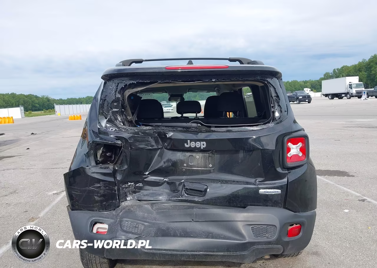 2022 Jeep Renegade Latitude 4X4 VIN:ZACNJDB11NPN48443 - 16