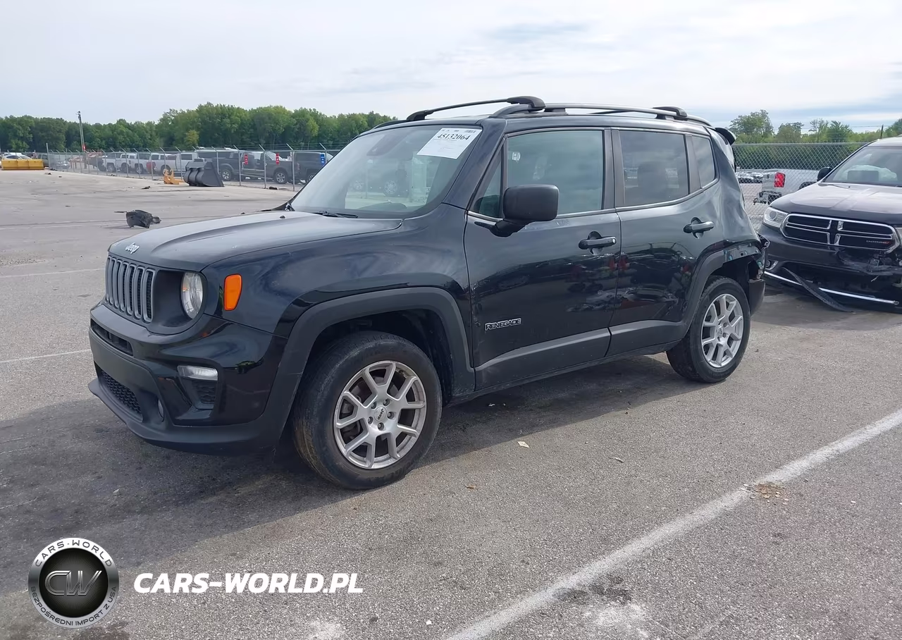 2022 Jeep Renegade Latitude 4X4 VIN:ZACNJDB11NPN48443 - 2