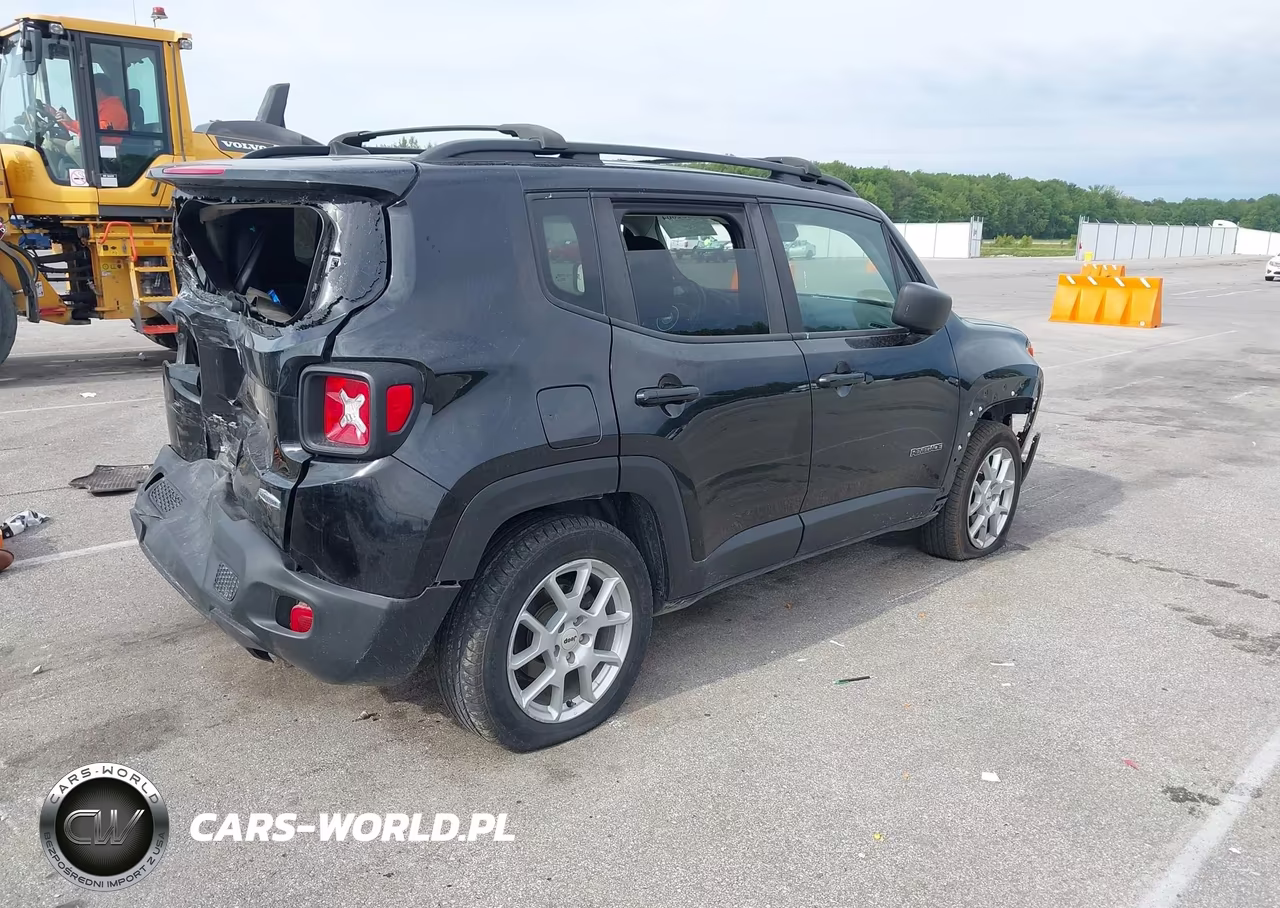 2022 Jeep Renegade Latitude 4X4 VIN:ZACNJDB11NPN48443 - 4