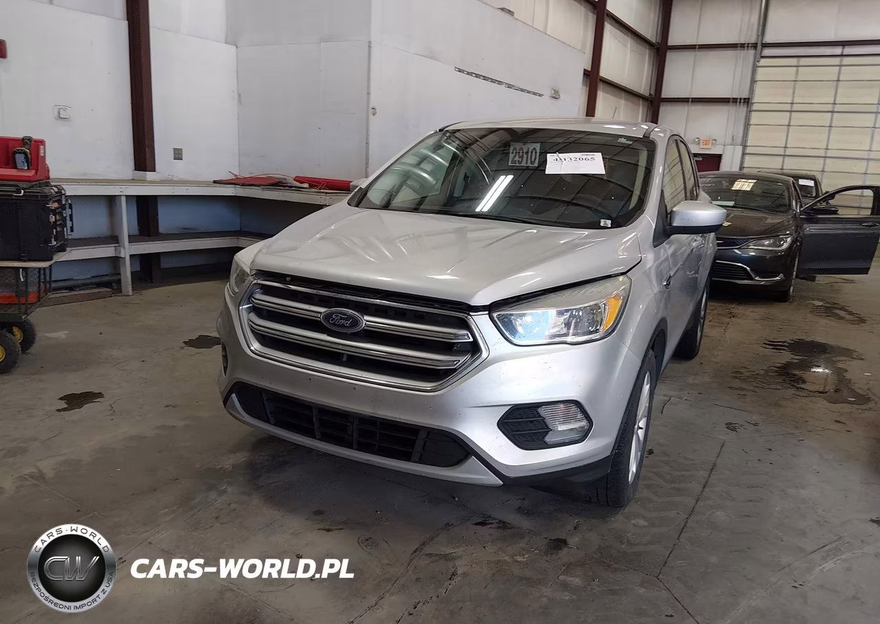 2017 Ford Escape Se VIN:1FMCU0GD2HUB28587 - 14