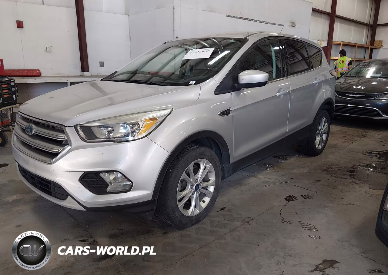 2017 Ford Escape Se VIN:1FMCU0GD2HUB28587 - 2