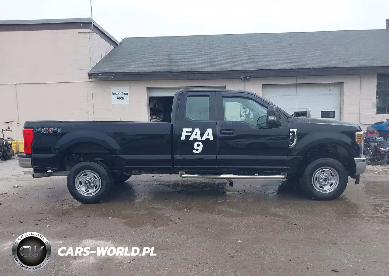 2018 Ford F-350 Xl VIN:1FT8X3B61JEC83997 - 13