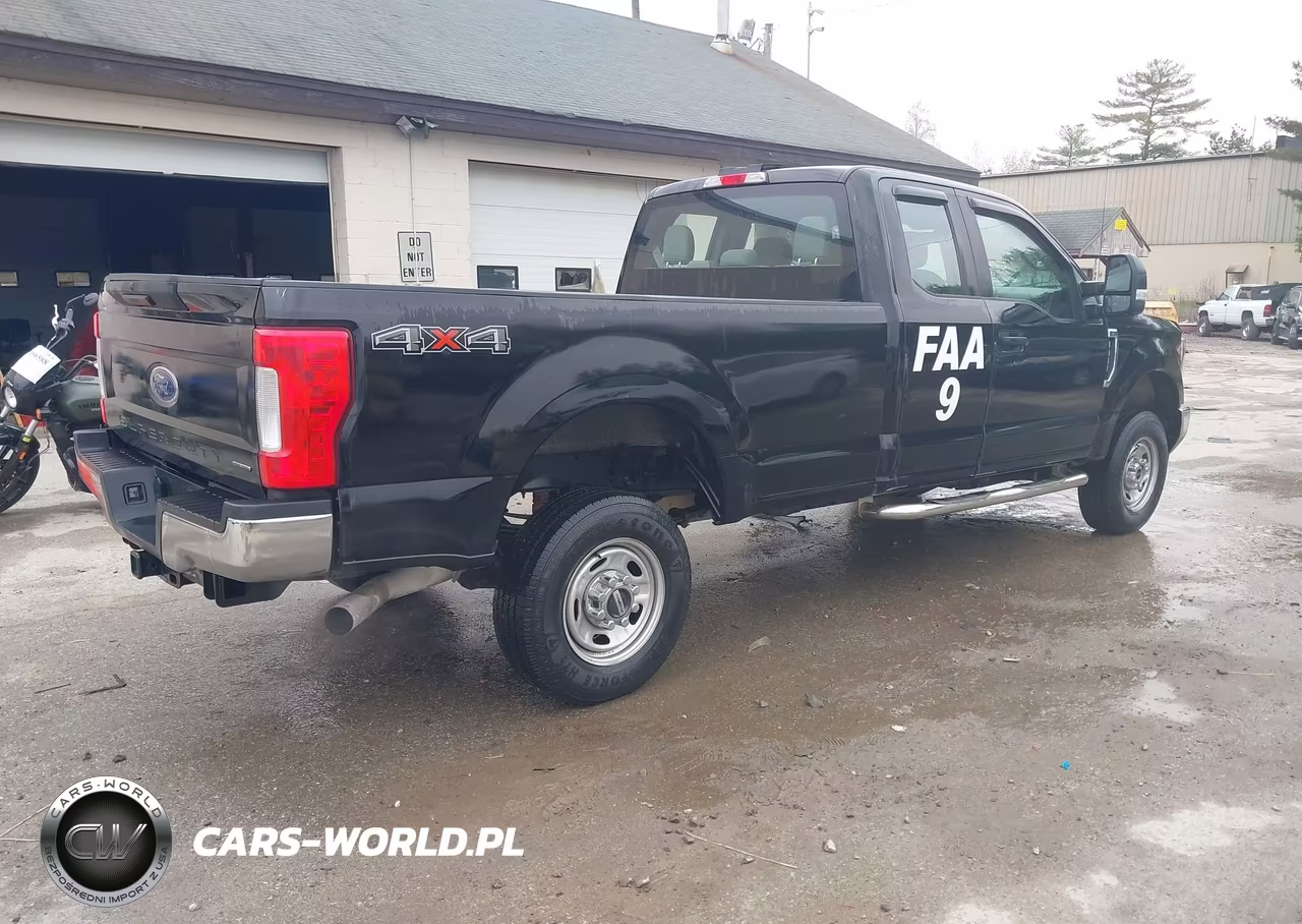 2018 Ford F-350 Xl VIN:1FT8X3B61JEC83997 - 4