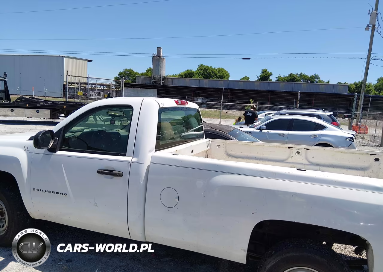 2008 Chevrolet Silverado 1500 Work Truck VIN:1GCEC14X08Z103744 - 14
