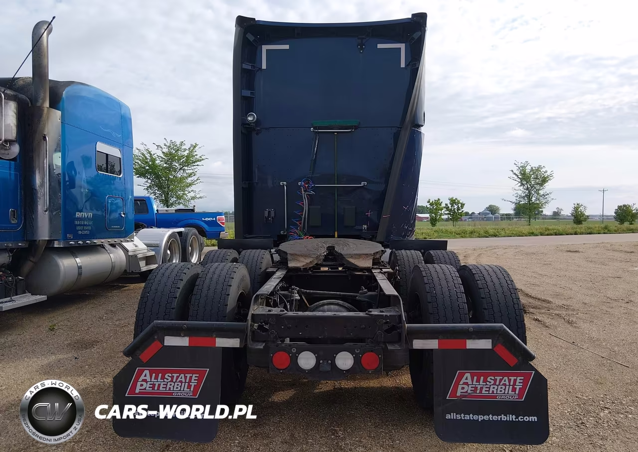 2020 Kenworth T680 VIN:1XKYDP9X3LJ355103 - 17