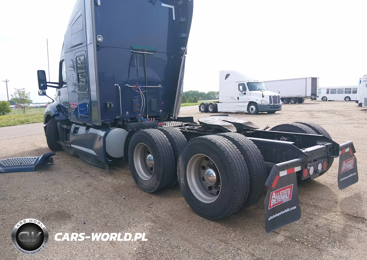 2020 Kenworth T680 VIN:1XKYDP9X3LJ355103 - 3