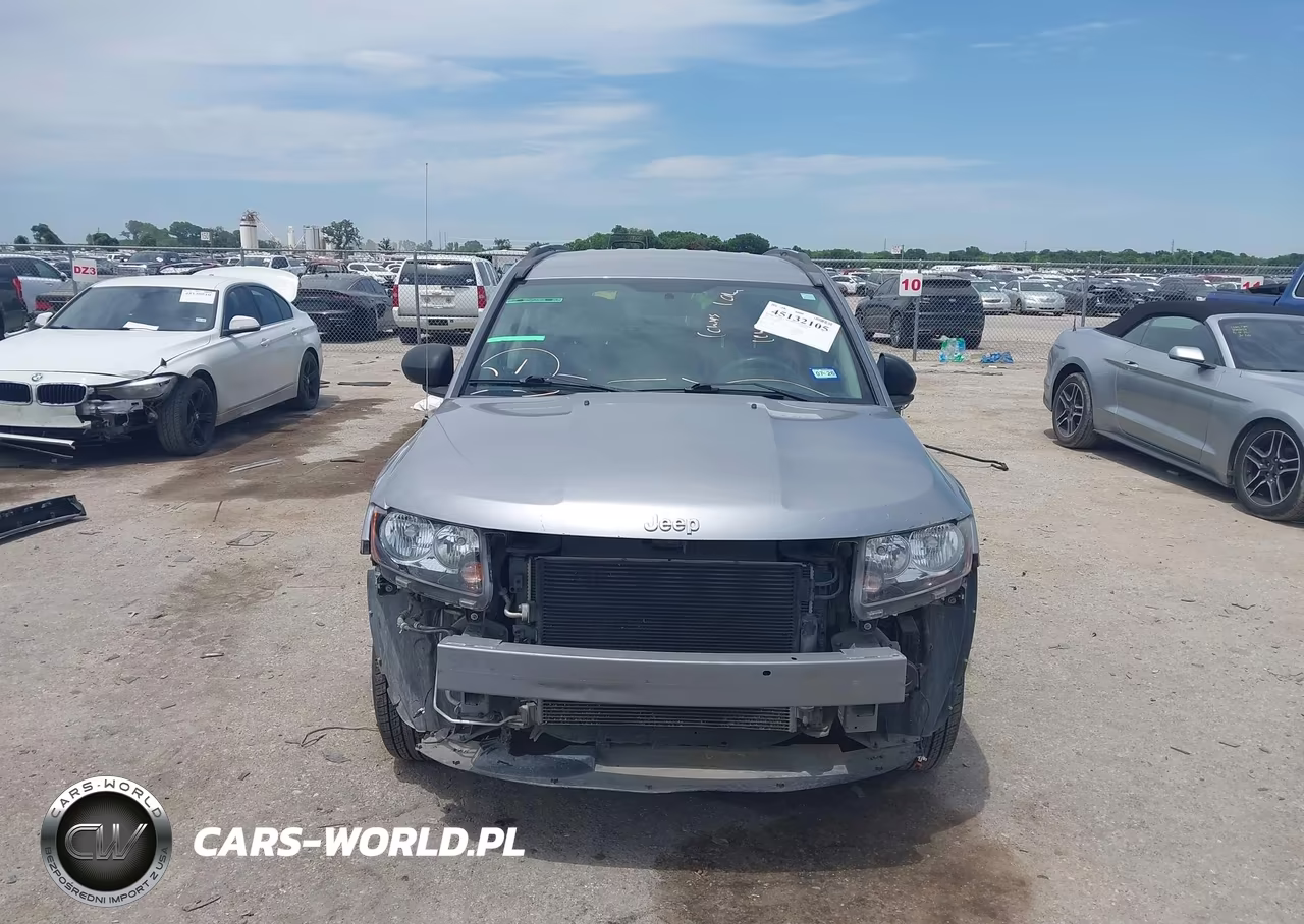2015 Jeep Compass Sport VIN:1C4NJCBA6FD418526 - 12