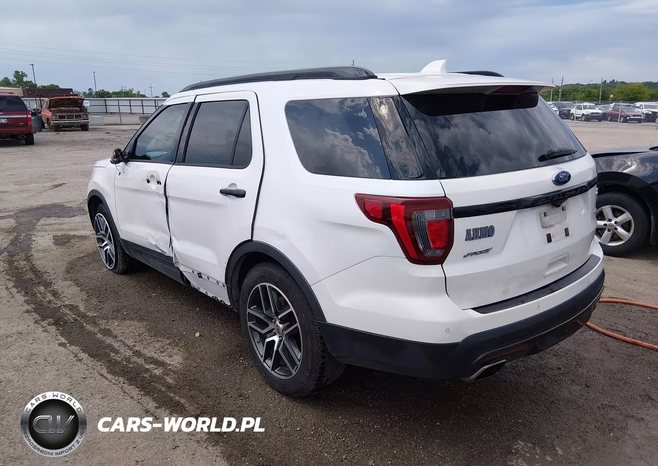 2016 Ford Explorer Sport VIN:1FM5K8GT0GGB51450 - 3