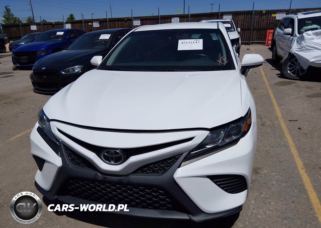2018 Toyota Camry Se VIN:4T1B11HK6JU112454 - 13