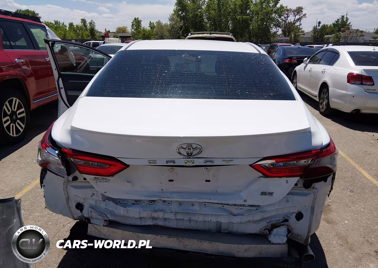 2018 Toyota Camry Se VIN:4T1B11HK6JU112454 - 17