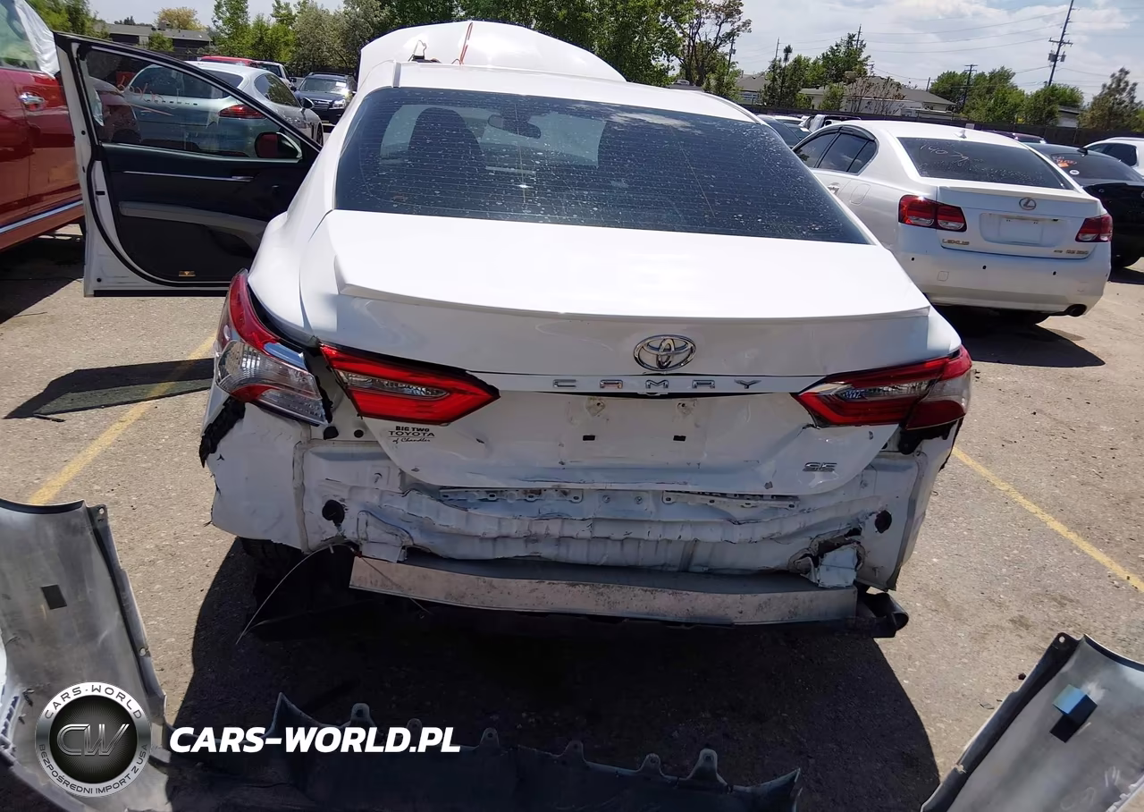 2018 Toyota Camry Se VIN:4T1B11HK6JU112454 - 6